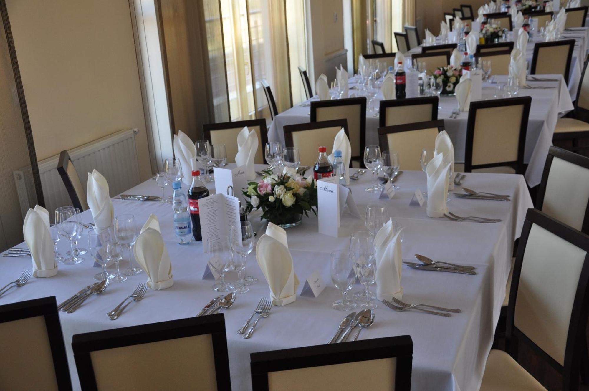 Hotel Aviator Kielce "Business Hotel Medical & Spa" Ngoại thất bức ảnh