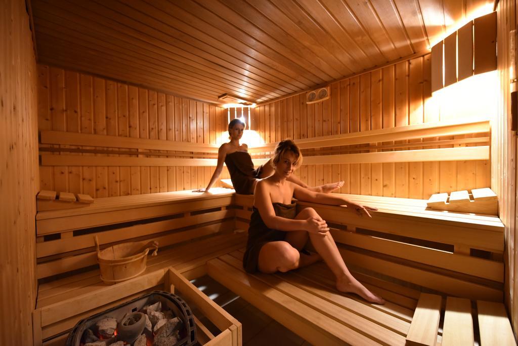 Hotel Aviator Kielce "Business Hotel Medical & Spa" Ngoại thất bức ảnh
